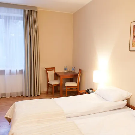 Resort Ckm Centrum Konferencyjne Mazowsze Otrębusy