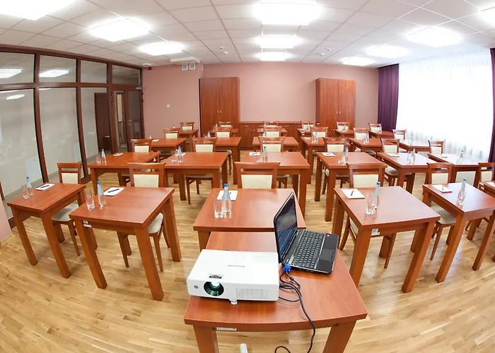 Ckm Centrum Konferencyjne Mazowsze 3*